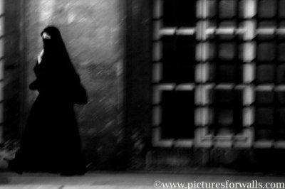 Lady going to prayers, Istanbul